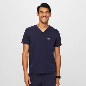 Figs Technical Collection Chisec Three Pocket Scrub Top Navy Blue Size Small